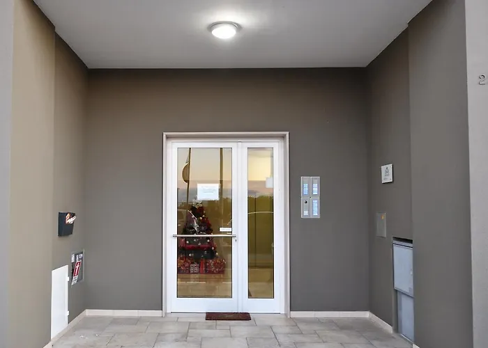 Karol Airport 3* Bari