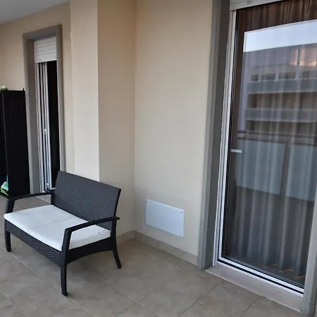 Bed and Breakfast Karol Airport