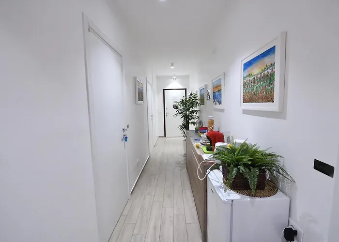 Karol Airport Bed and Breakfast Μπάρι