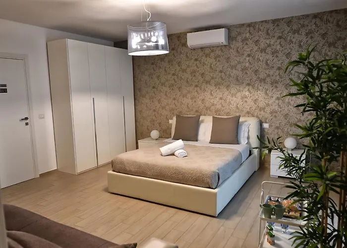 Karol Airport Bed and Breakfast Μπάρι